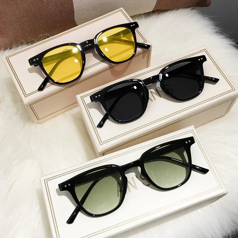 Auraviz Vintage Formal- Casual Sleek Sunglasses